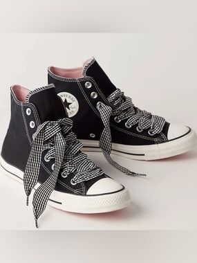 CONVERSE CHUCK TAYLOR ALL STAR women’s High-Top Sneakers